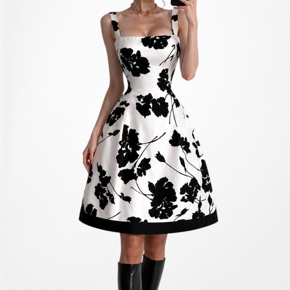 Vintage Y2K 90s Black White Pleated Flared Knee Length Cocktail Dress Size M